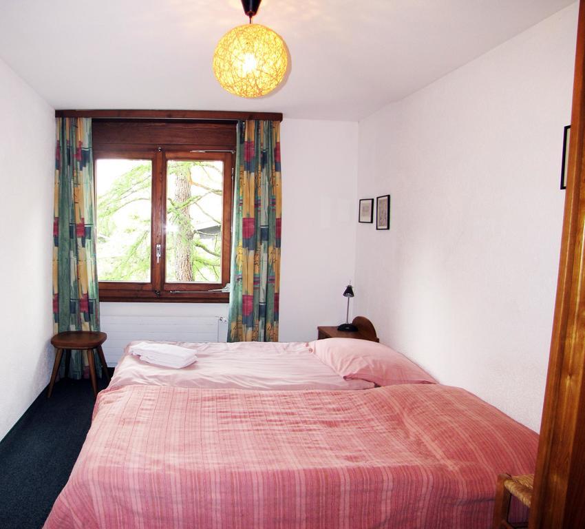 Everest Saas-Fee Cameră foto